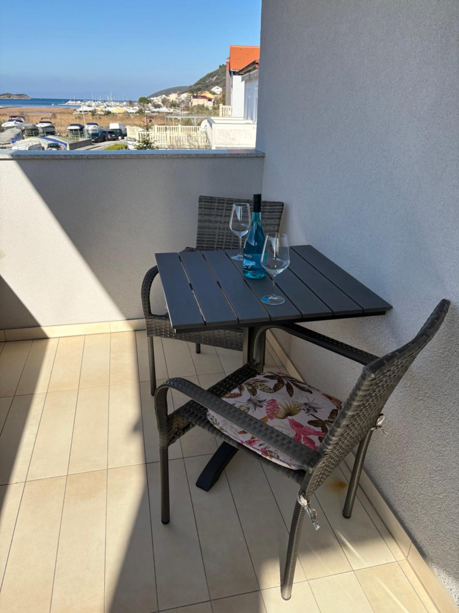 Apartman Belisima Deluxe Supetarska Draga Exterior foto